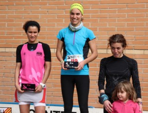 cursa-gitanos-2015-podi-femeni-22km