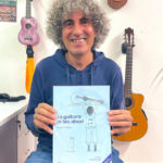 El professor de l’Escola de Música de Taradell, Sergi Gutiérrez, completa el seu manual sobre guitarra