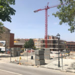 El nou vial entre la carretera de Balenyà i el carrer Miquel Martí i Pol es dirà Passatge de l’Escola