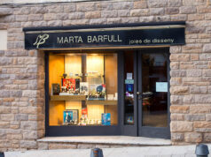 Atracament frustrat a la joieria Marta Barfull amb la detenció del lladre